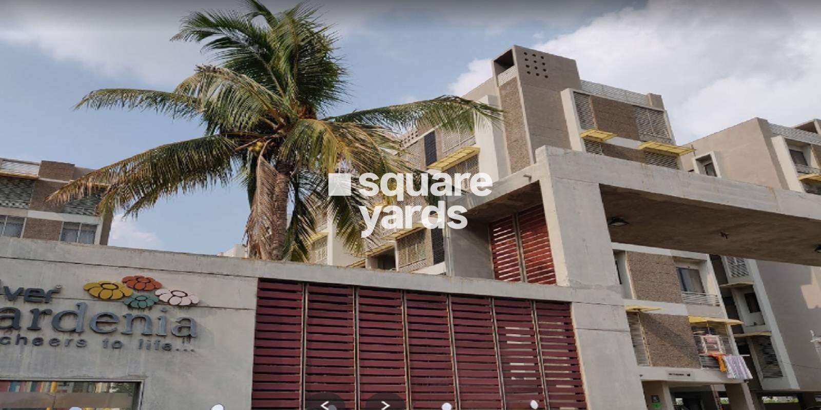 avirat-silver-gardenia