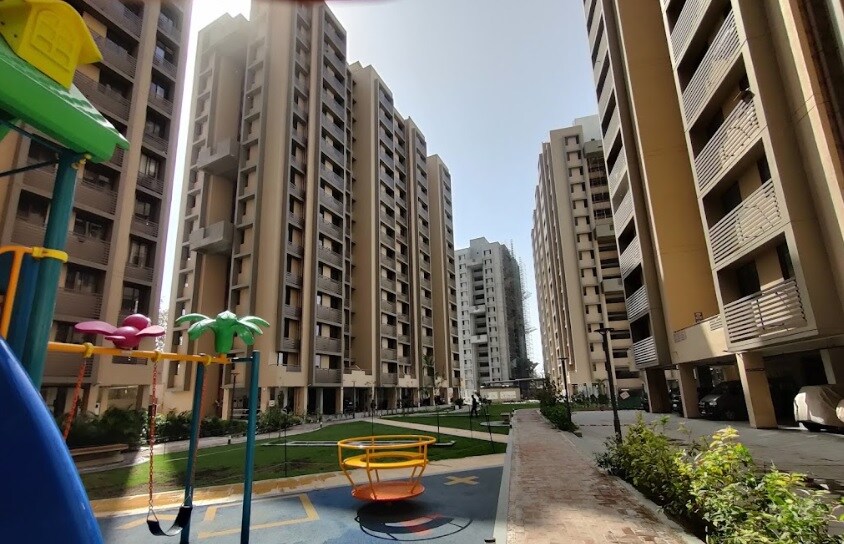 Bakeri Sarvesh Apartment Exteriors 3