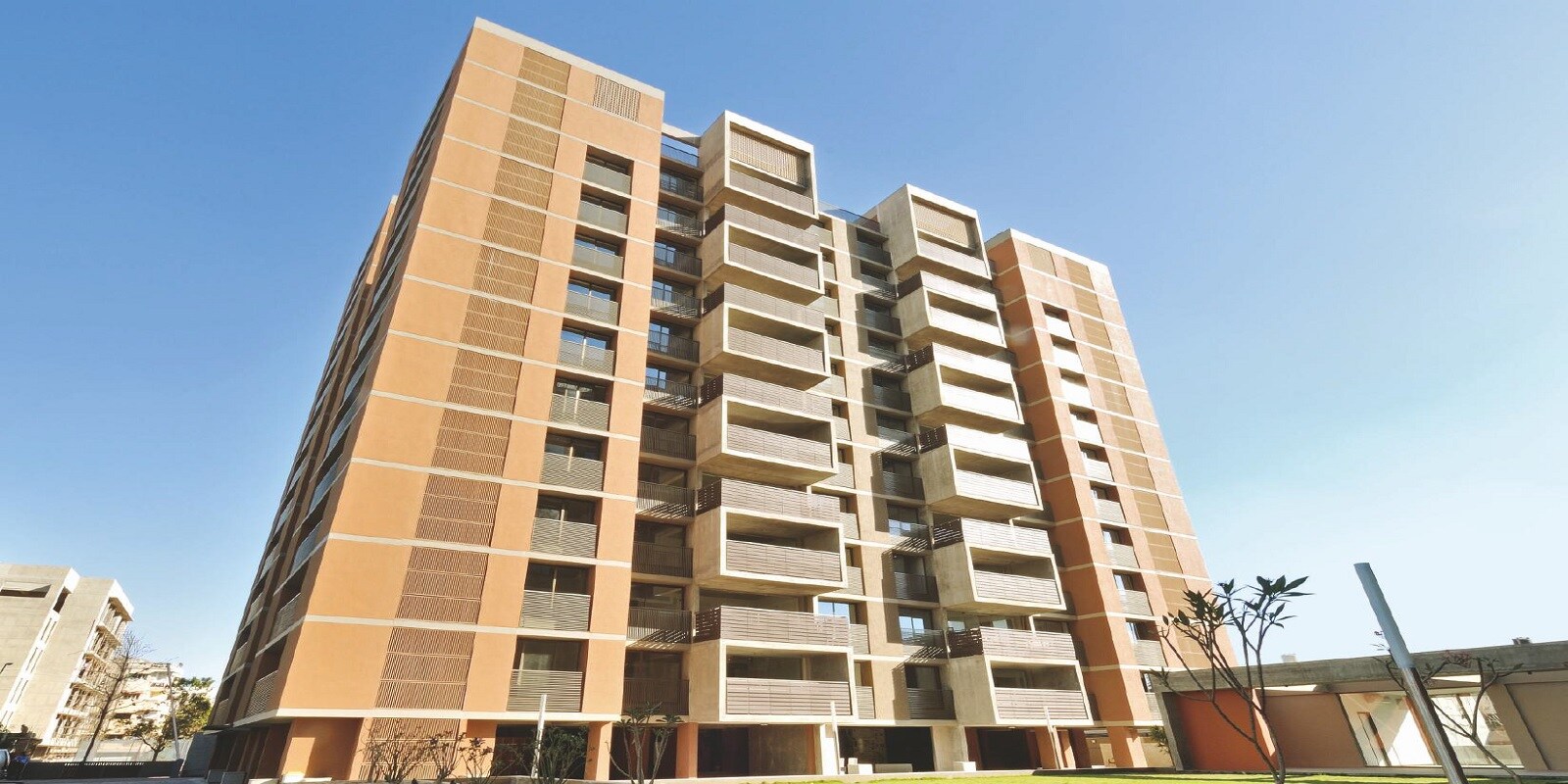 Gala Imperia Featured Image