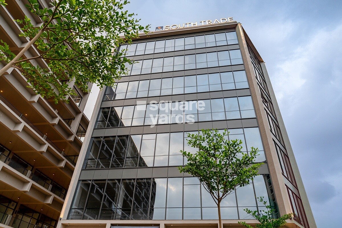 Sun South Trade Commercial Exteriors 10
