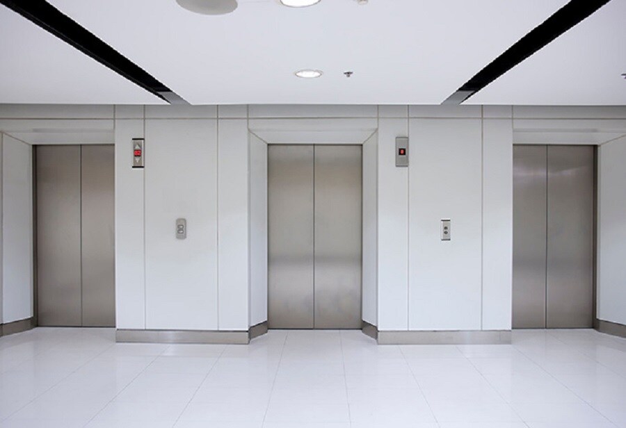 Sunbuildcon Suryansh Sanidhya Shivalaya Lift Lobby Image