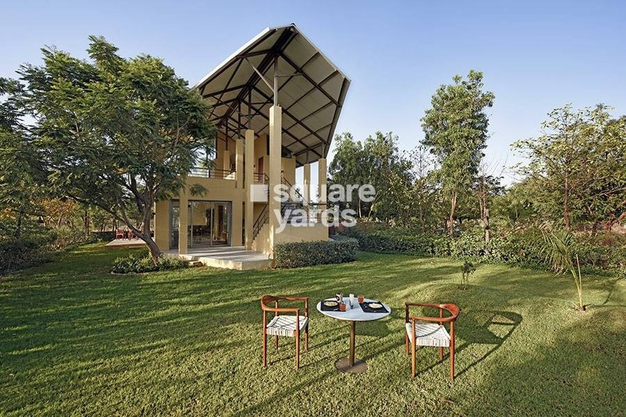 Synthesis Suramya Abode