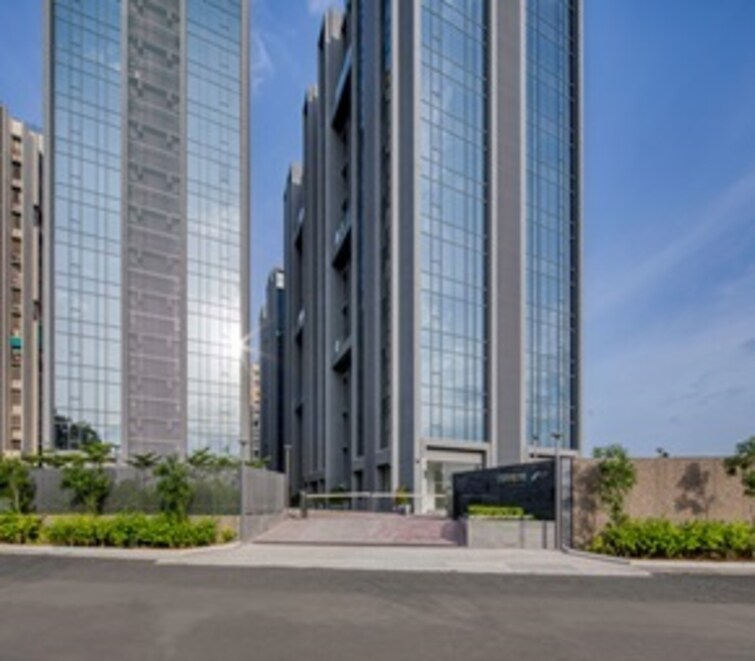 Goyal Titanium Business Park Cover Image
