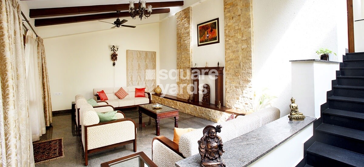 Arbors by the Lake Apartment Interiors 3