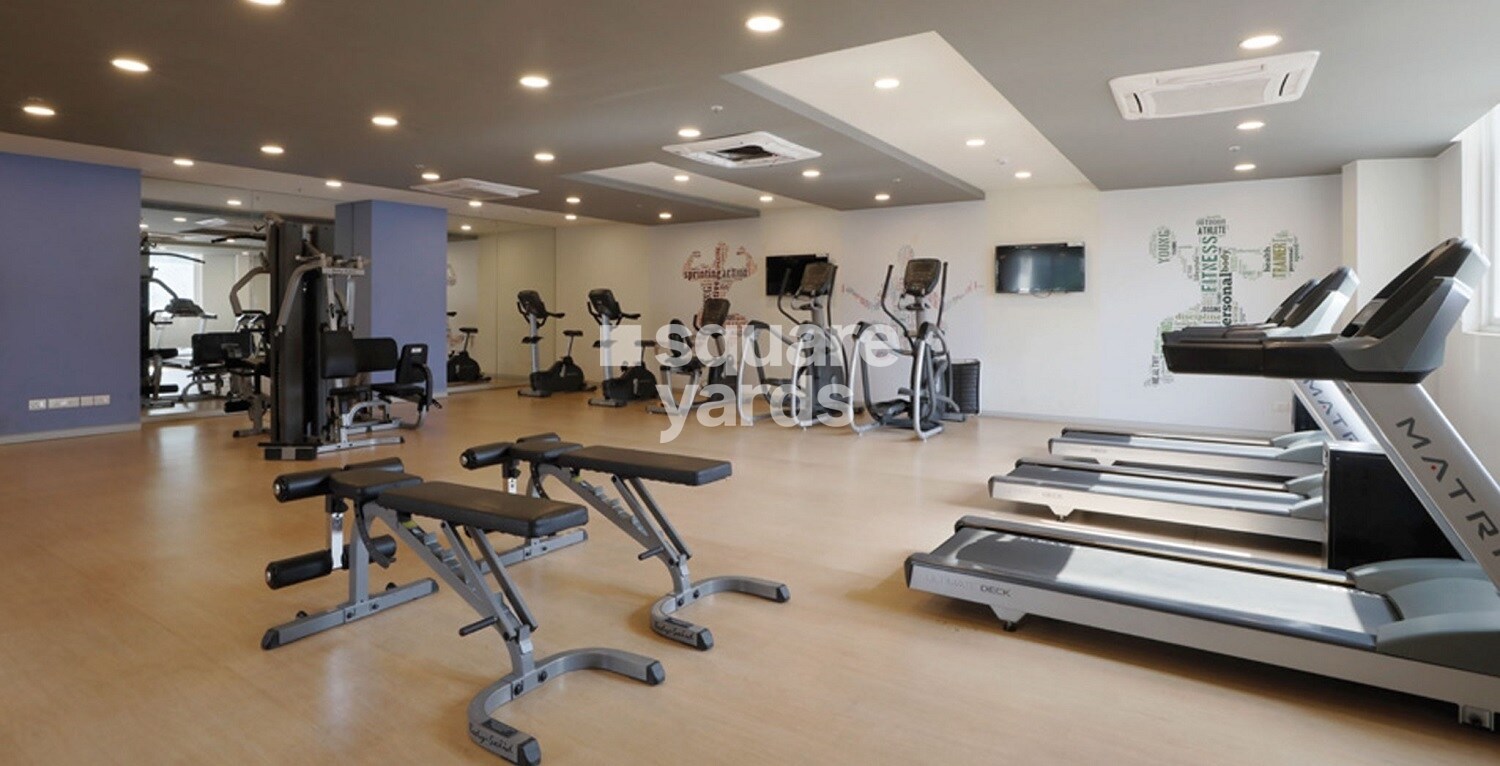 Brigade Northridge Neo Gymnasium Image