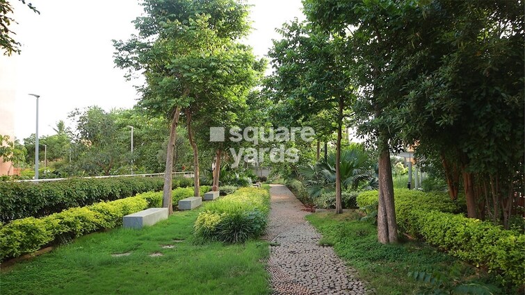 Brigade Northridge Greens Image