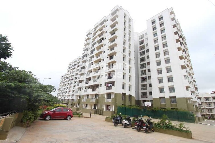 Gopalan Atlantis Tower View 1