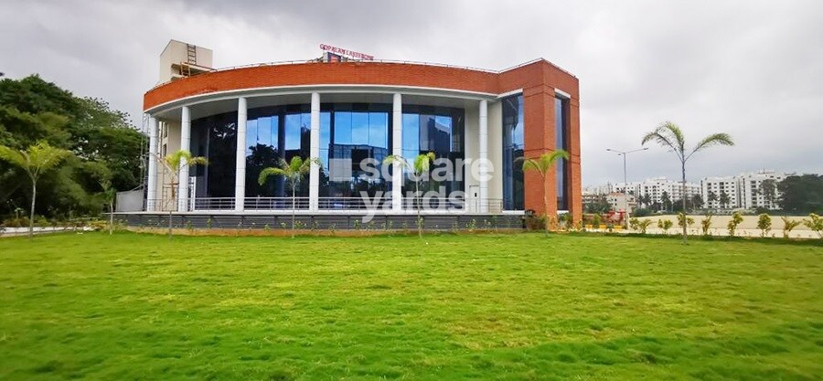 Gopalan Lake Front Greens Image