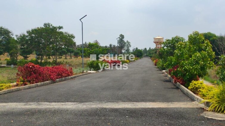 Guru Punvaanii EKA Amenities-Features 4