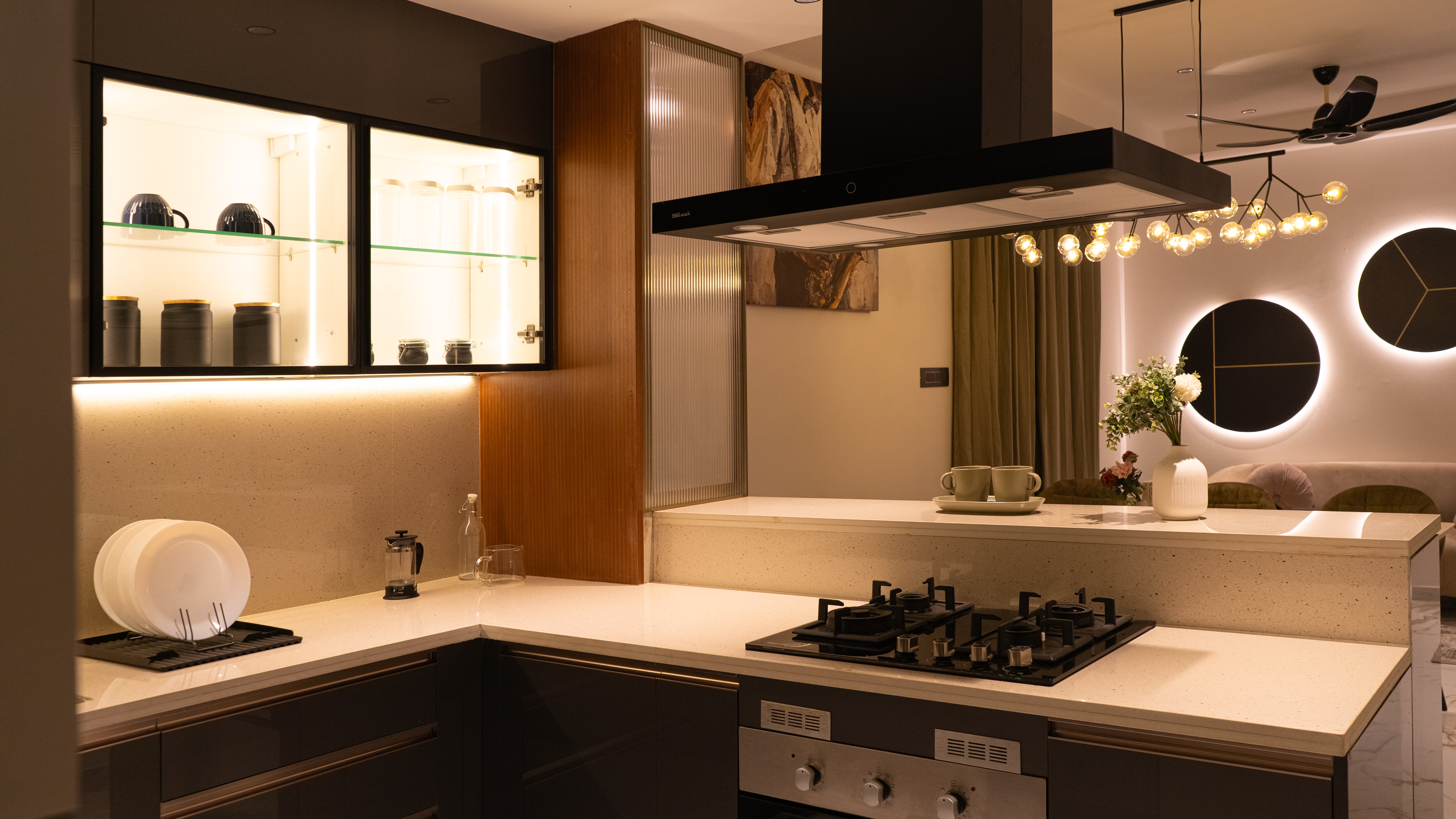 Guru Punvaanii Elegance