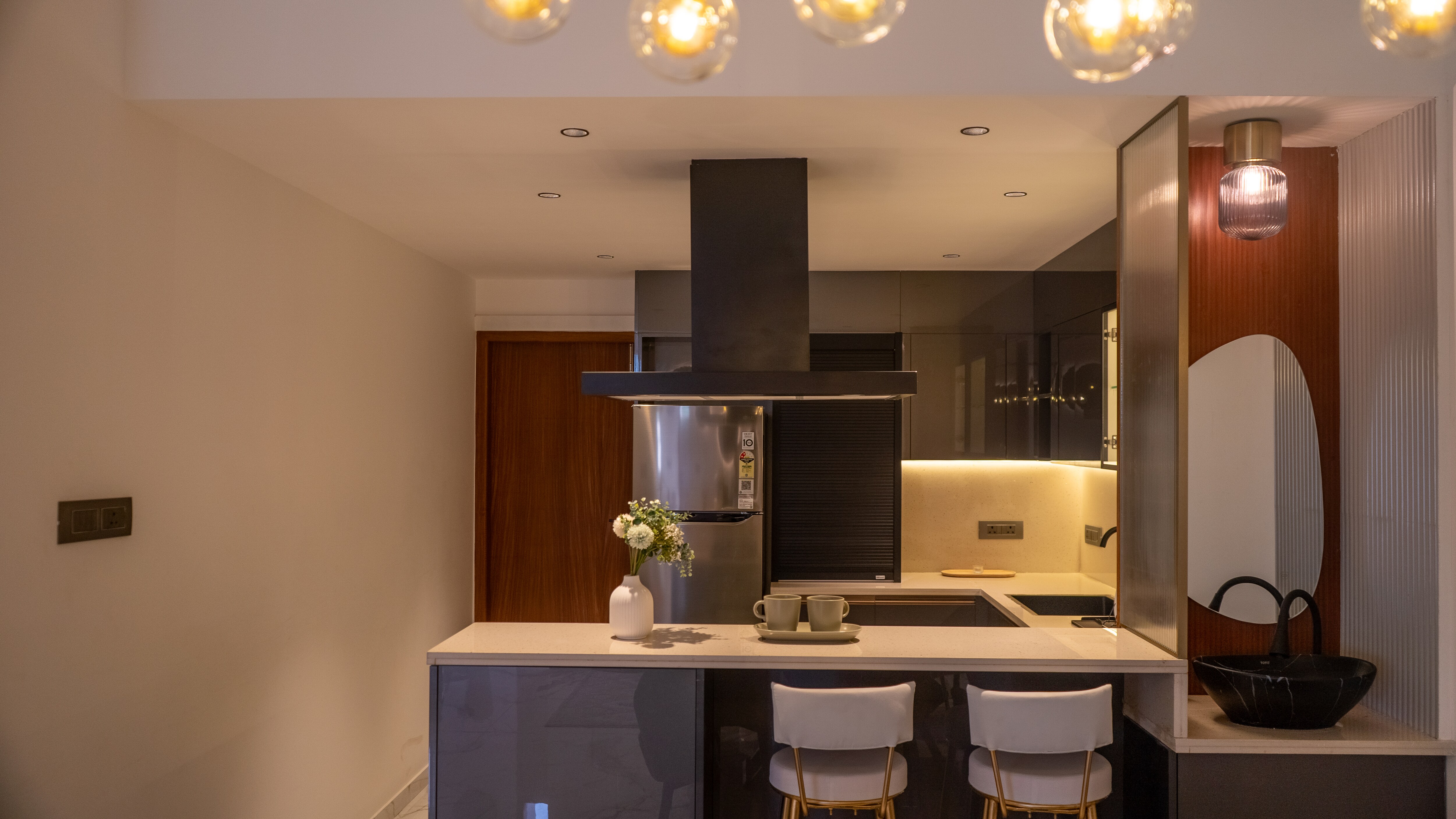 Guru Punvaanii Elegance