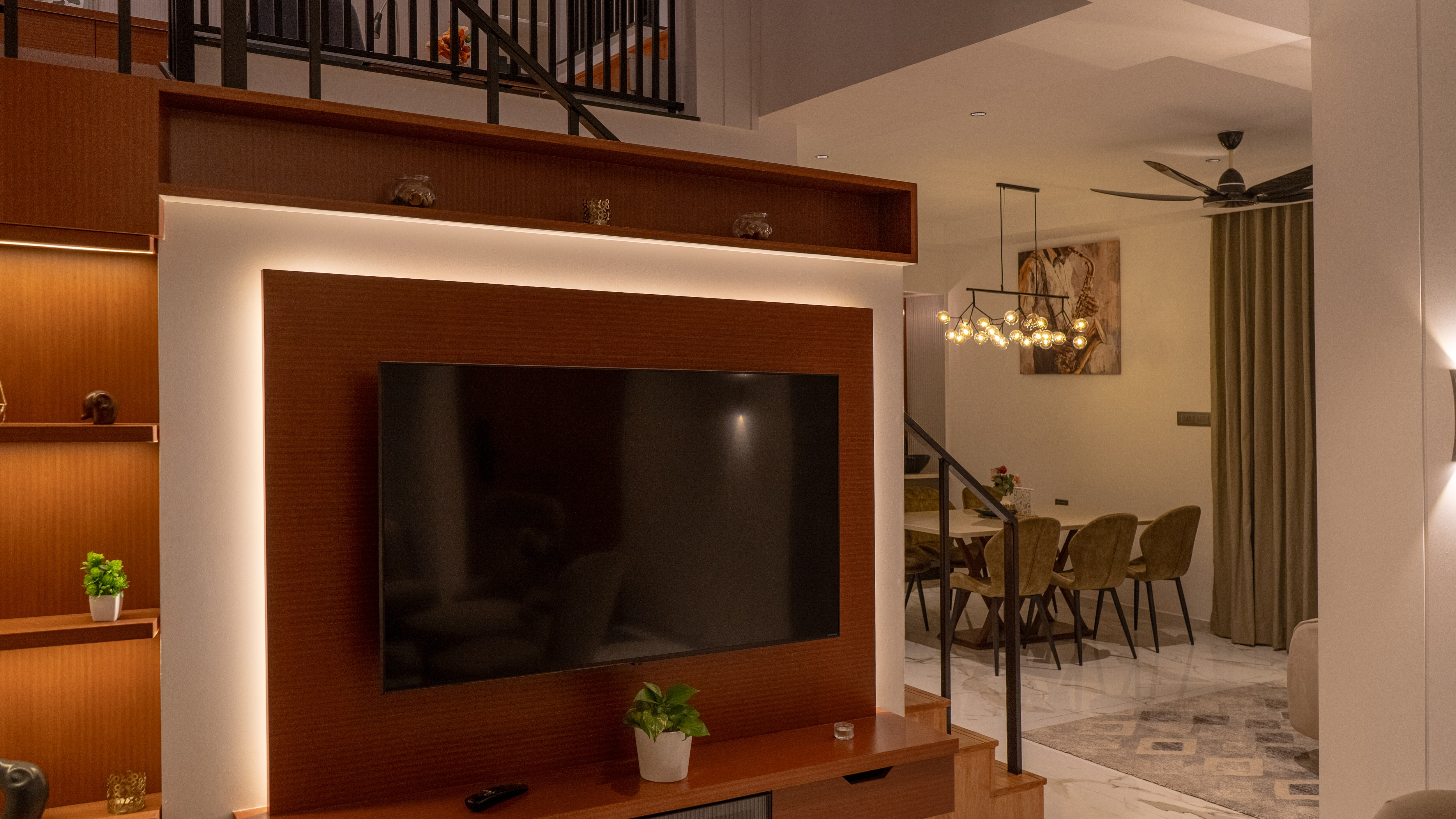 Guru Punvaanii Elegance