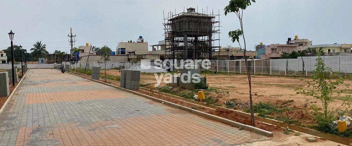 JR STRR Enclave Amenities-Features