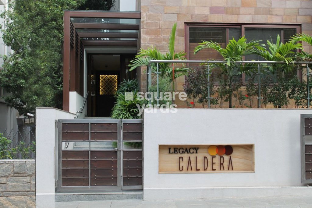 Legacy Caldera Entrance View