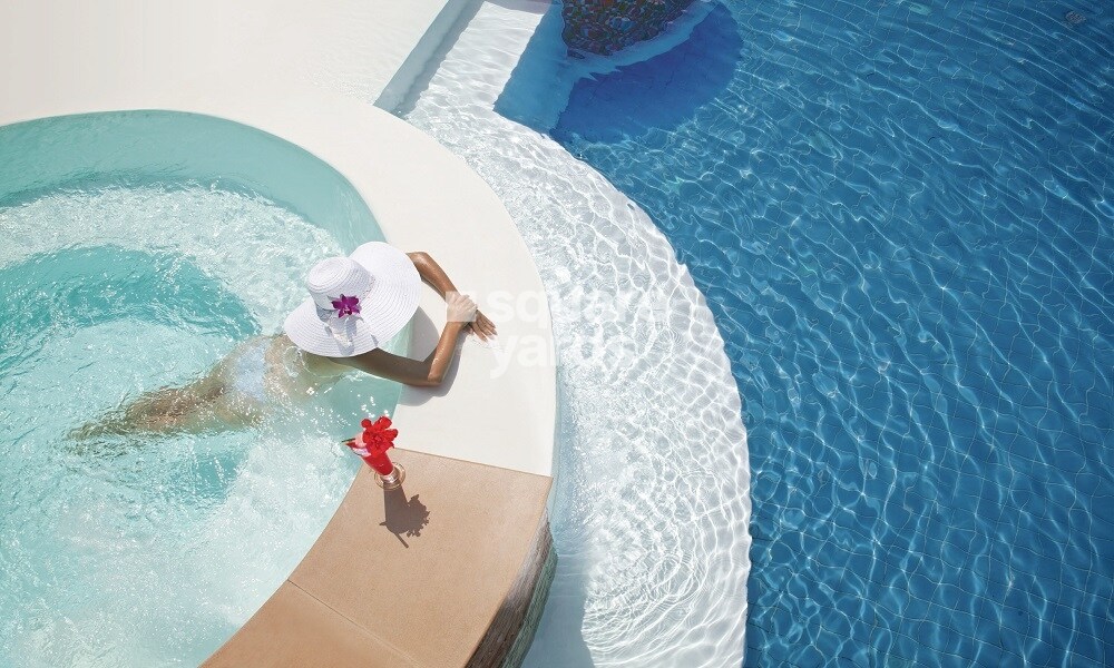 Lodha Azur Amenities-Features