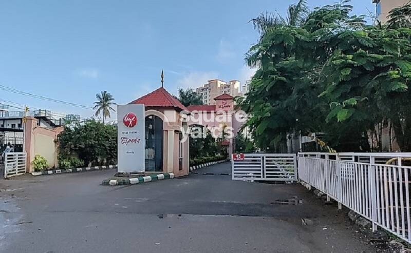 Mantri Espana Entrance View