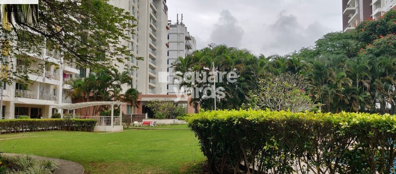 Mantri Flora in Sarjapur, Bangalore 1.37 Cr Floor Plans, Location