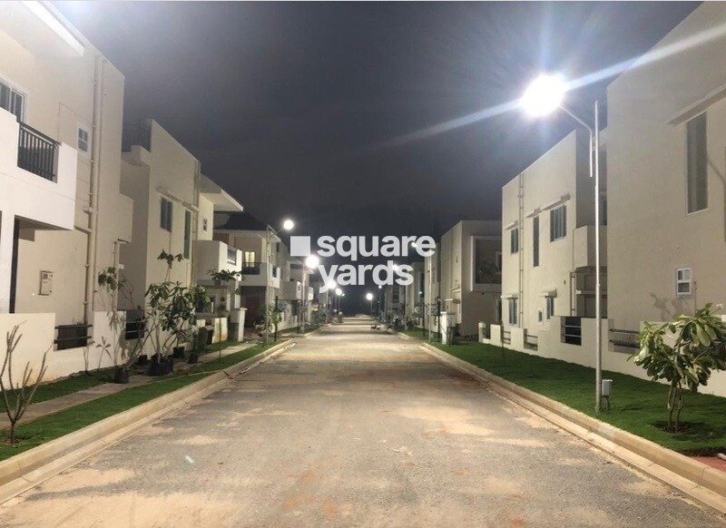 Metropolis Fair Oaks