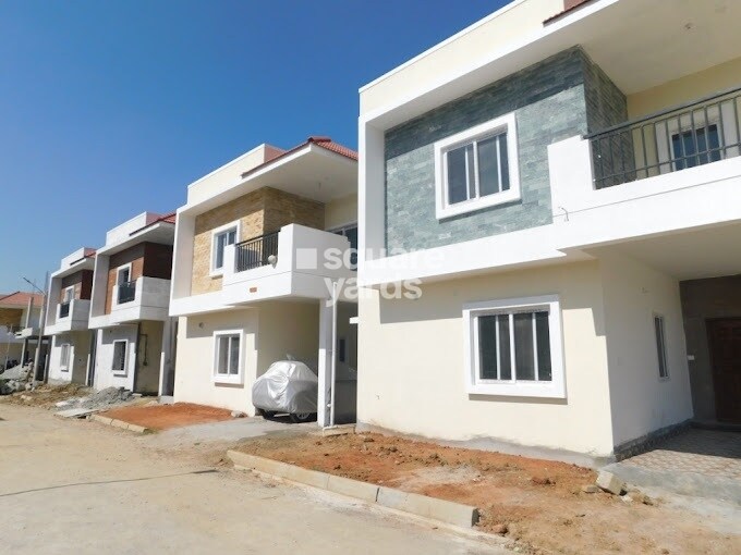 Metropolis Fair Oaks