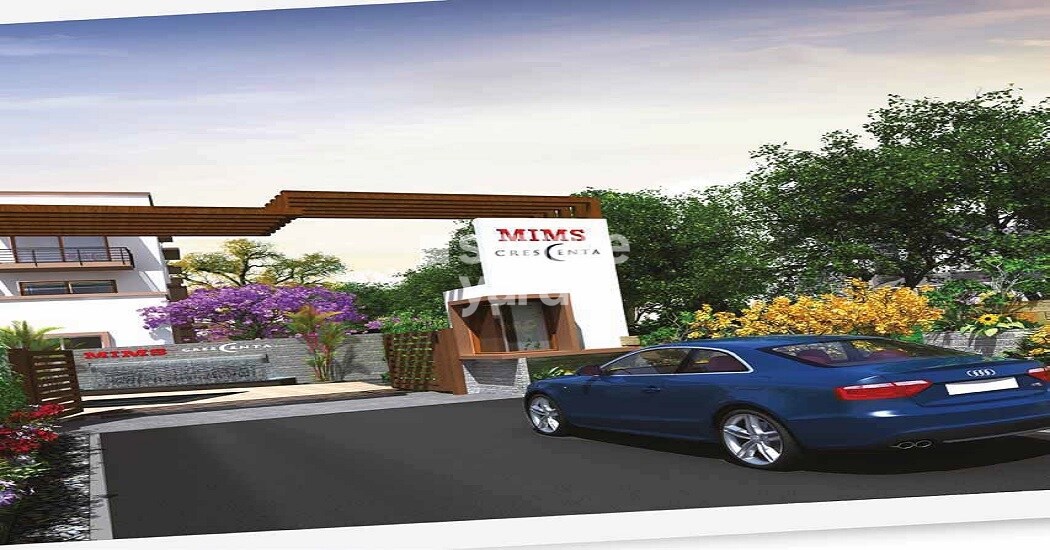 Mims Crescenta Entrance View