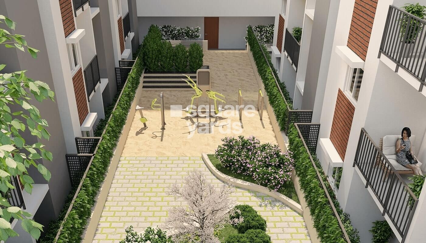 Modern 312 West Tower View