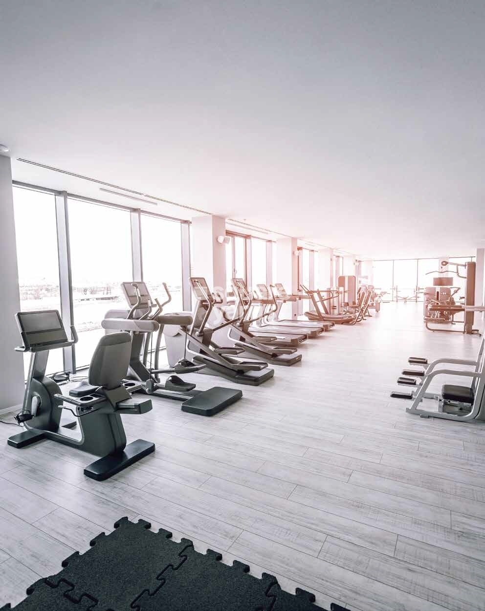 Oceanus White Meadows