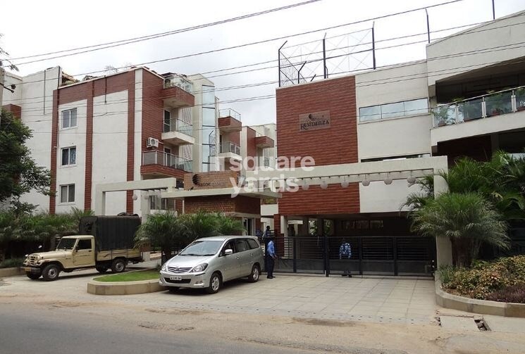 Ozone Residenza Entrance View