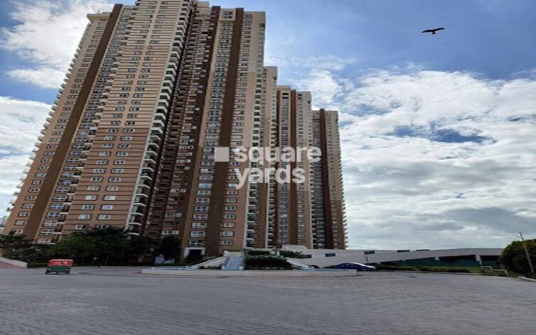 Pashmina Waterfront Tower View 7