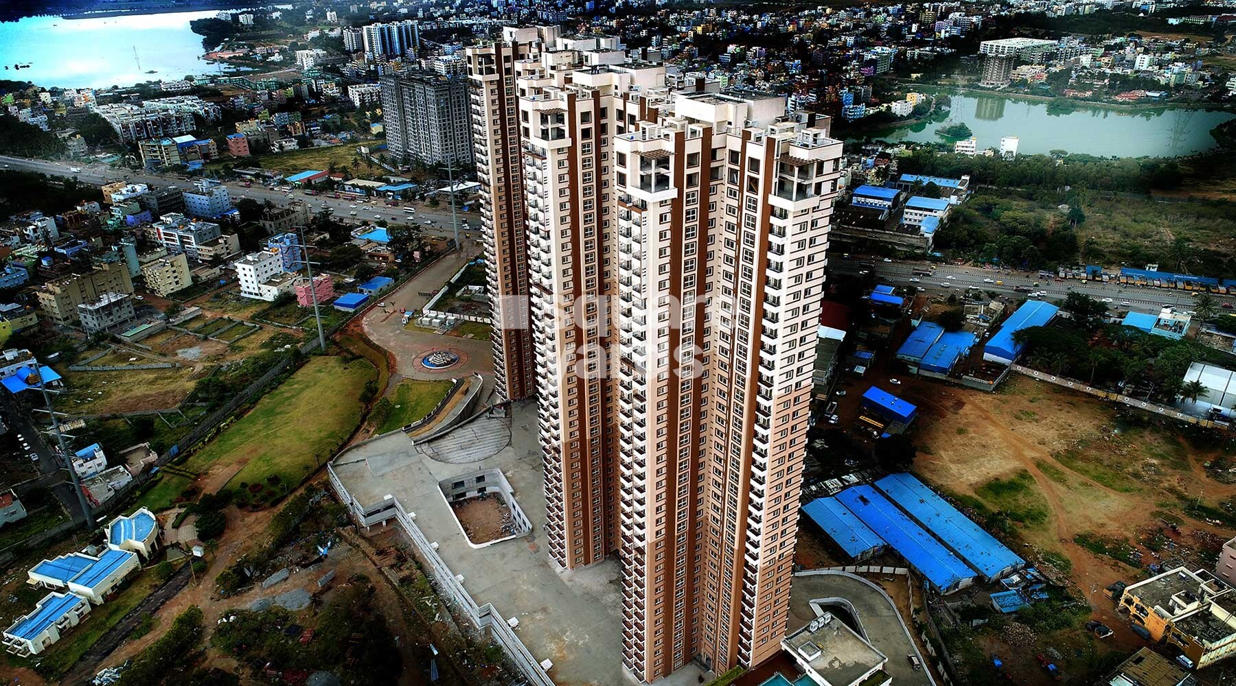 Pashmina Waterfront Tower View 5