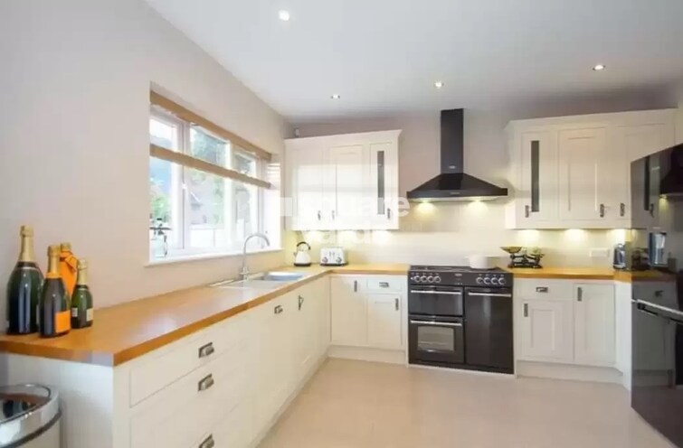 Prestige Meridian Apartments Apartment Interiors 2