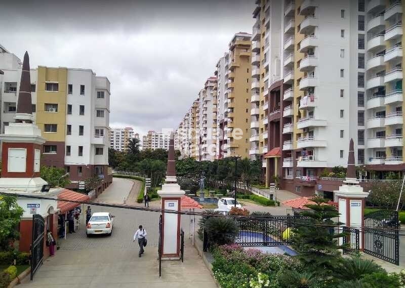 Puravankara Purva Fountain Square Tower View 1