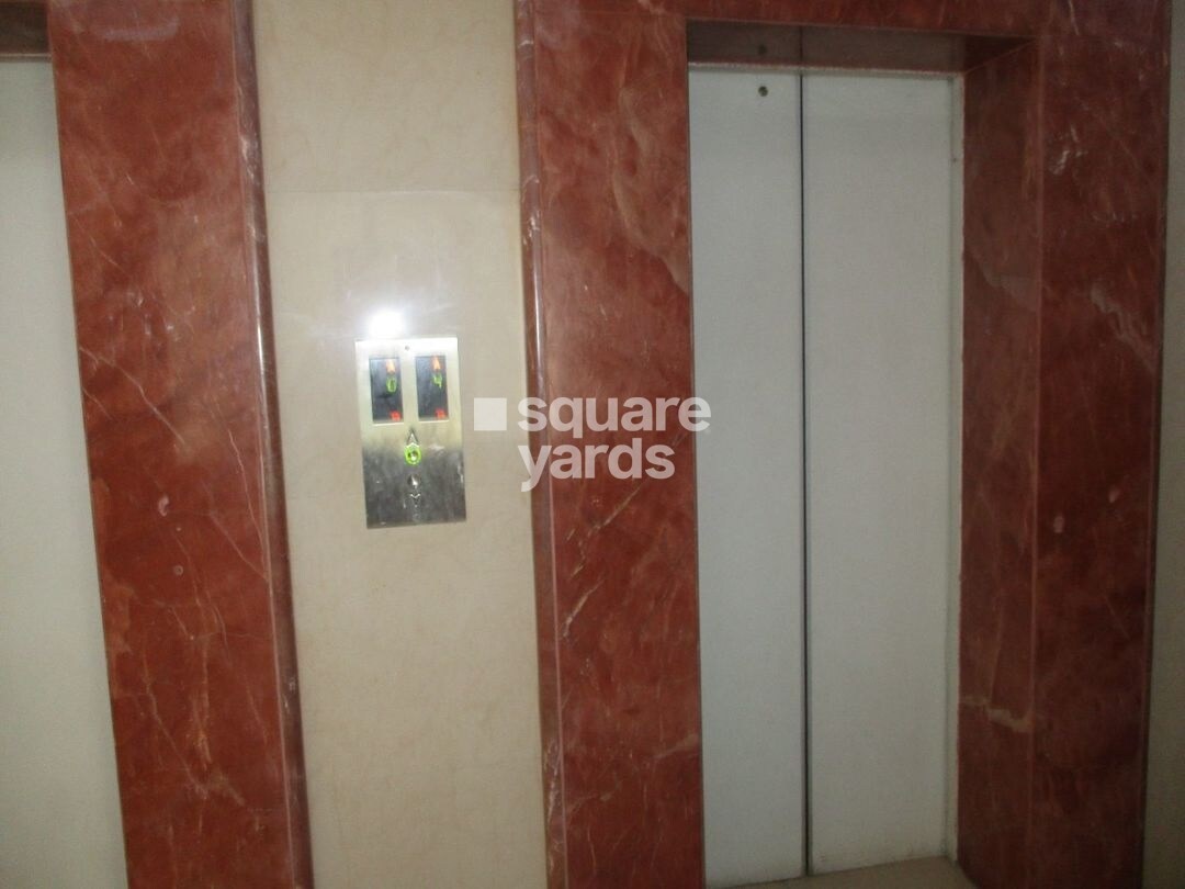 Purva Fountain Square Lift Lobby Image