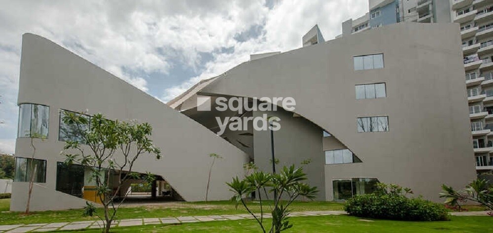 RBD Stillwaters Clubhouse External Image