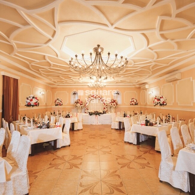 Royal Avenue Residency