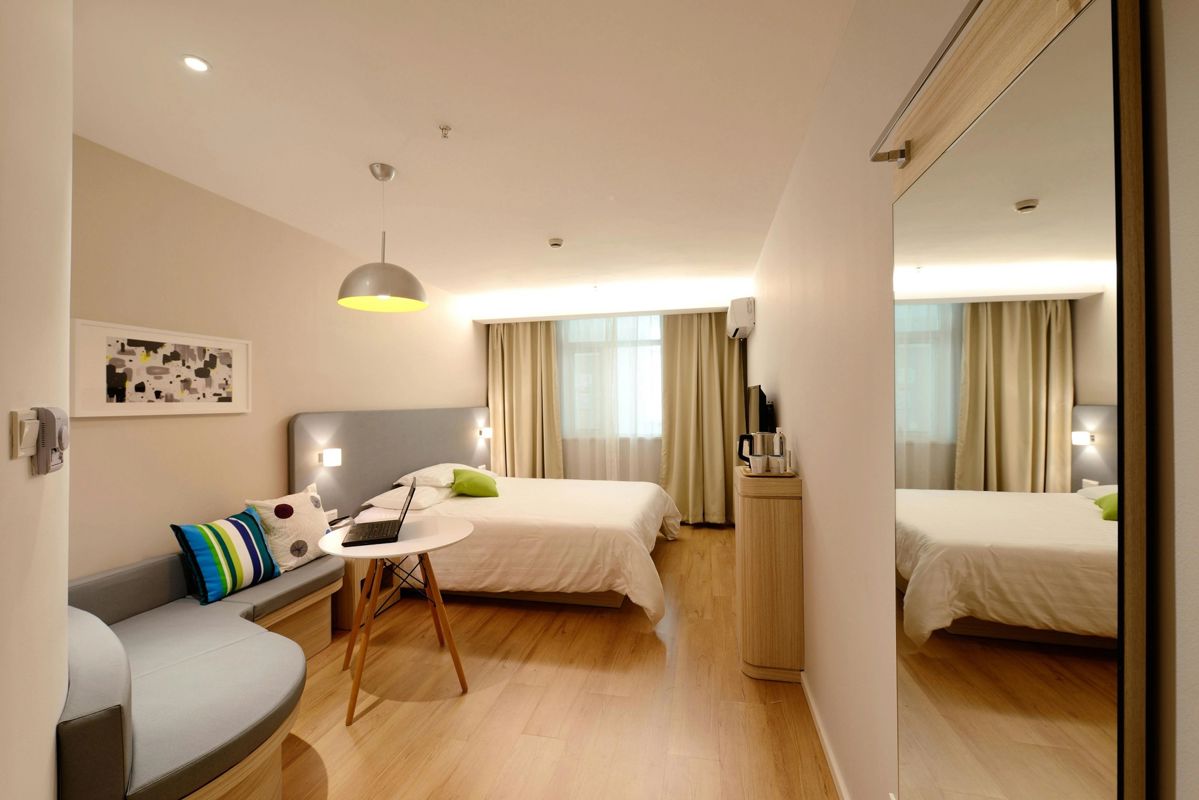 Royal Posch Apartment Interiors 3