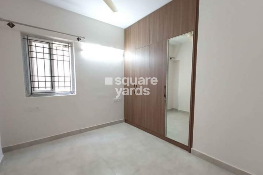 Sai Raghavendra White Midas Apartment Interiors