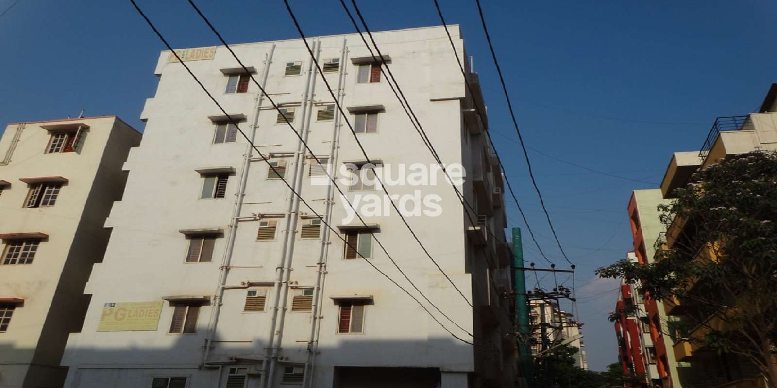 Saroj Homes Cover Image