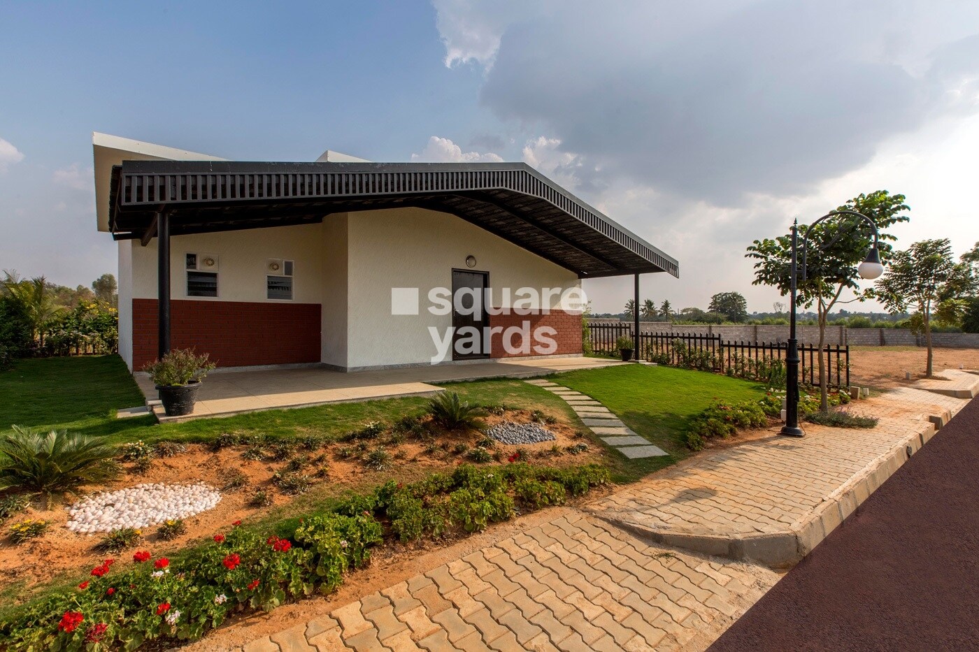 Shriram Hamsadhwani Clubhouse External Image