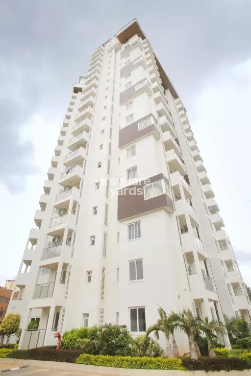 Skylark Esta Tower View 3