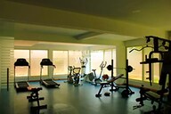 Surbacon Maple Amenities-Features