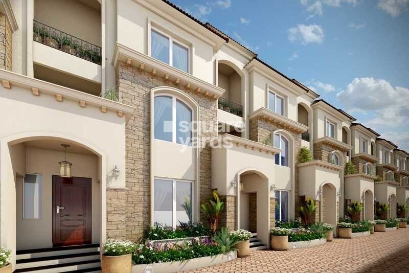 The Hamptons Tower View 2