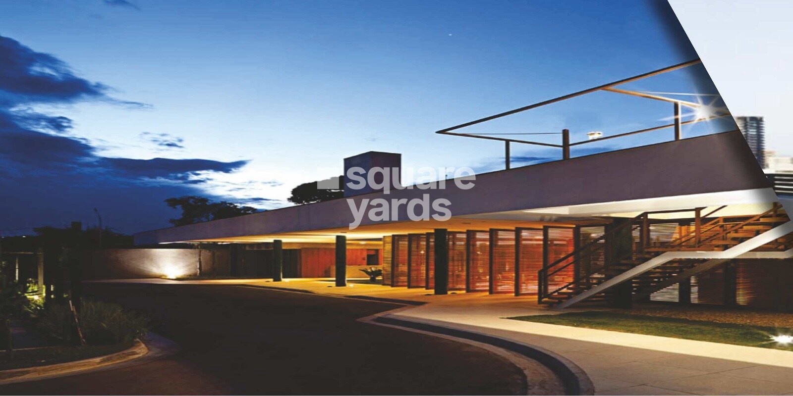 Tirumala Bala Pinnacle