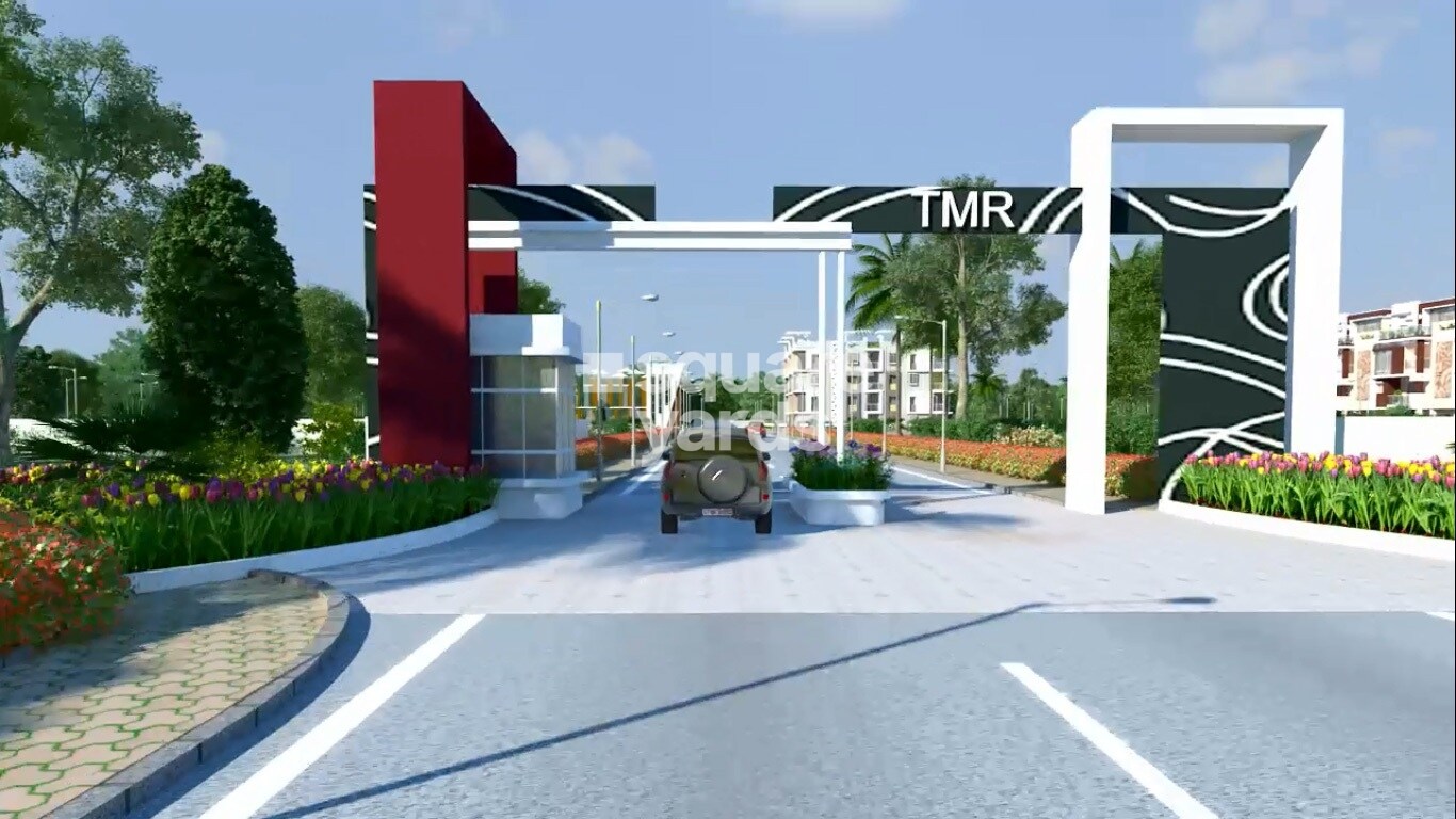 TMR Blossoms Entrance View