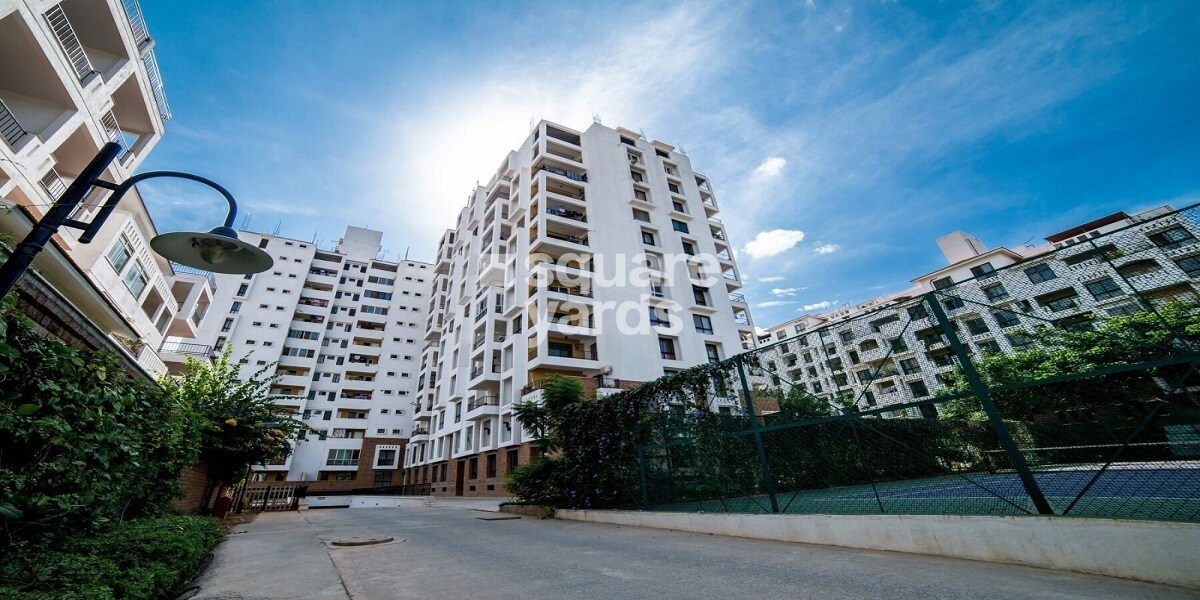 UKN Esperanza Tower View