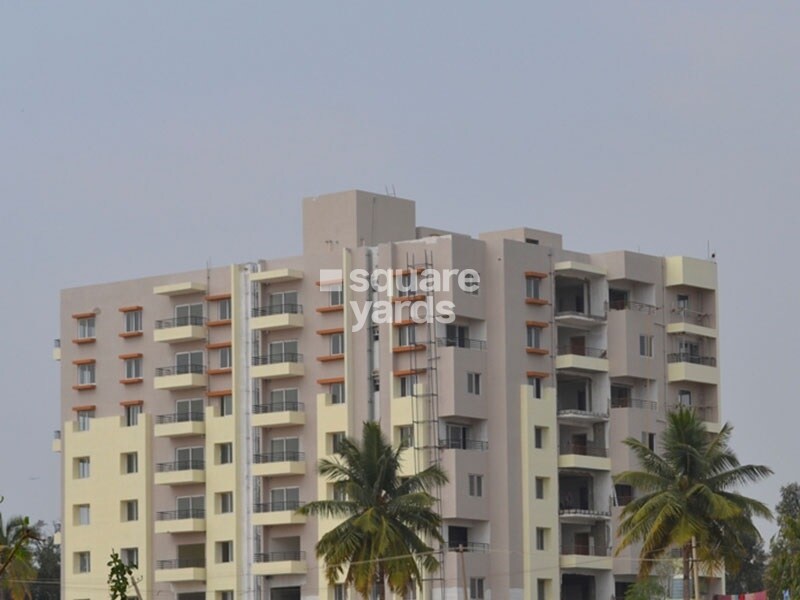 Unishire Panamera Tower View