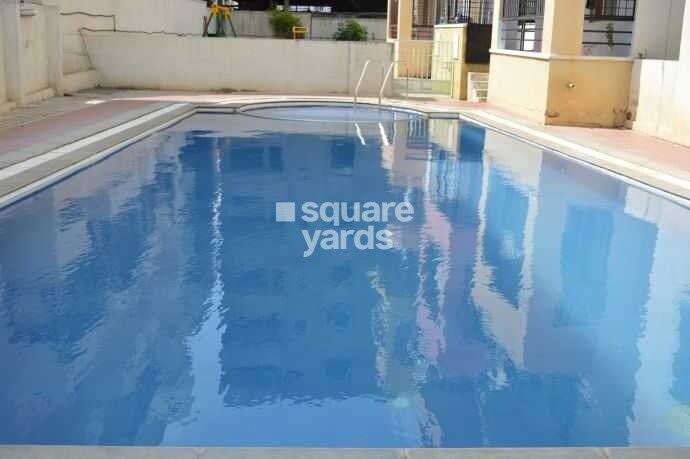 Vmaks Rosebay Amenities-Features 2