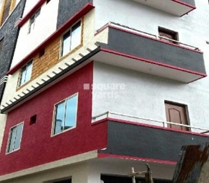 AK Gold Apartment Cover Image