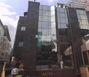 Aum Plaza