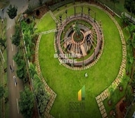 Essenn Silver Kites Video