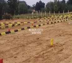 Esther Lakefront Featured Image